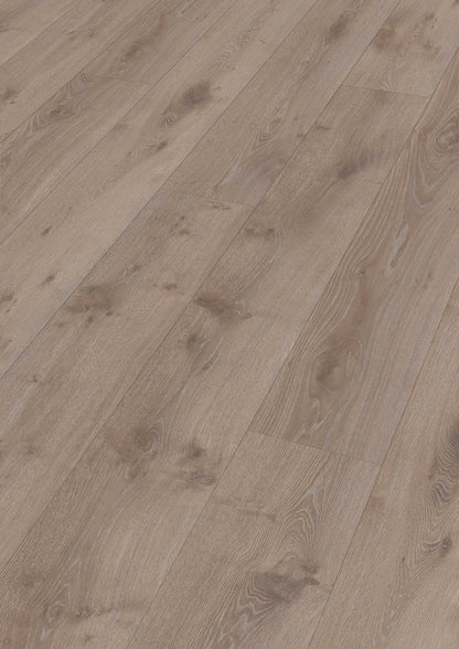 MEISTER | LL 250 | MeisterDesign. laminate | Laminatboden | Bacheiche | 07143 | Porensynchron-Struktur