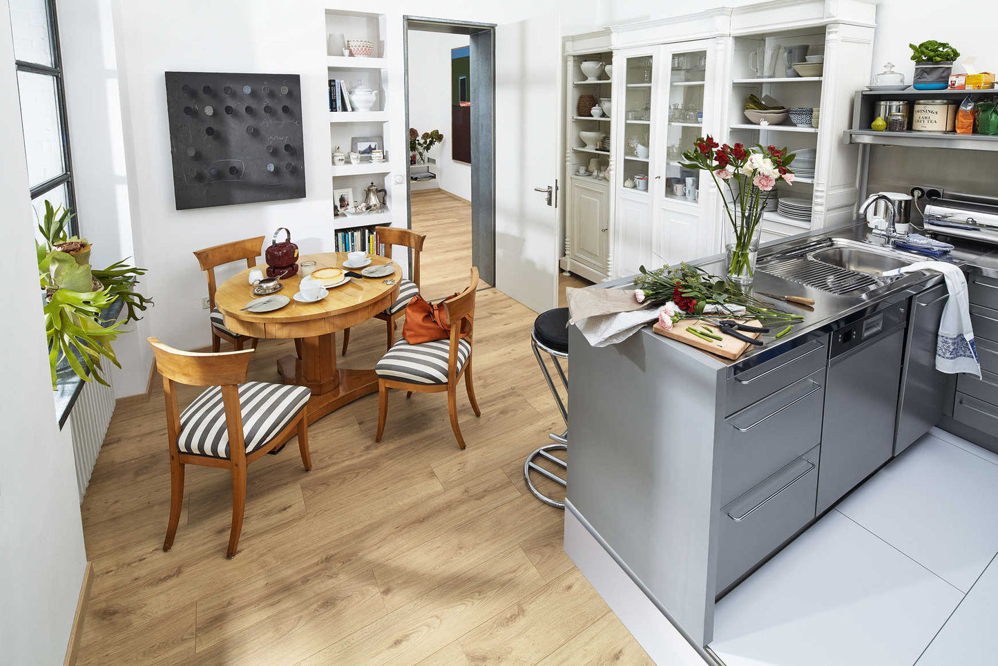 MEISTER | LD 150 | MeisterDesign. laminate | Laminate flooring | Chiemsee oak light | 06376 | Wood finish matt structure