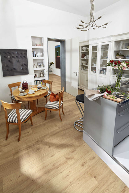 MEISTER | LD 150 | MeisterDesign. laminate | Laminate flooring | Chiemsee oak light | 06376 | Wood finish matt structure