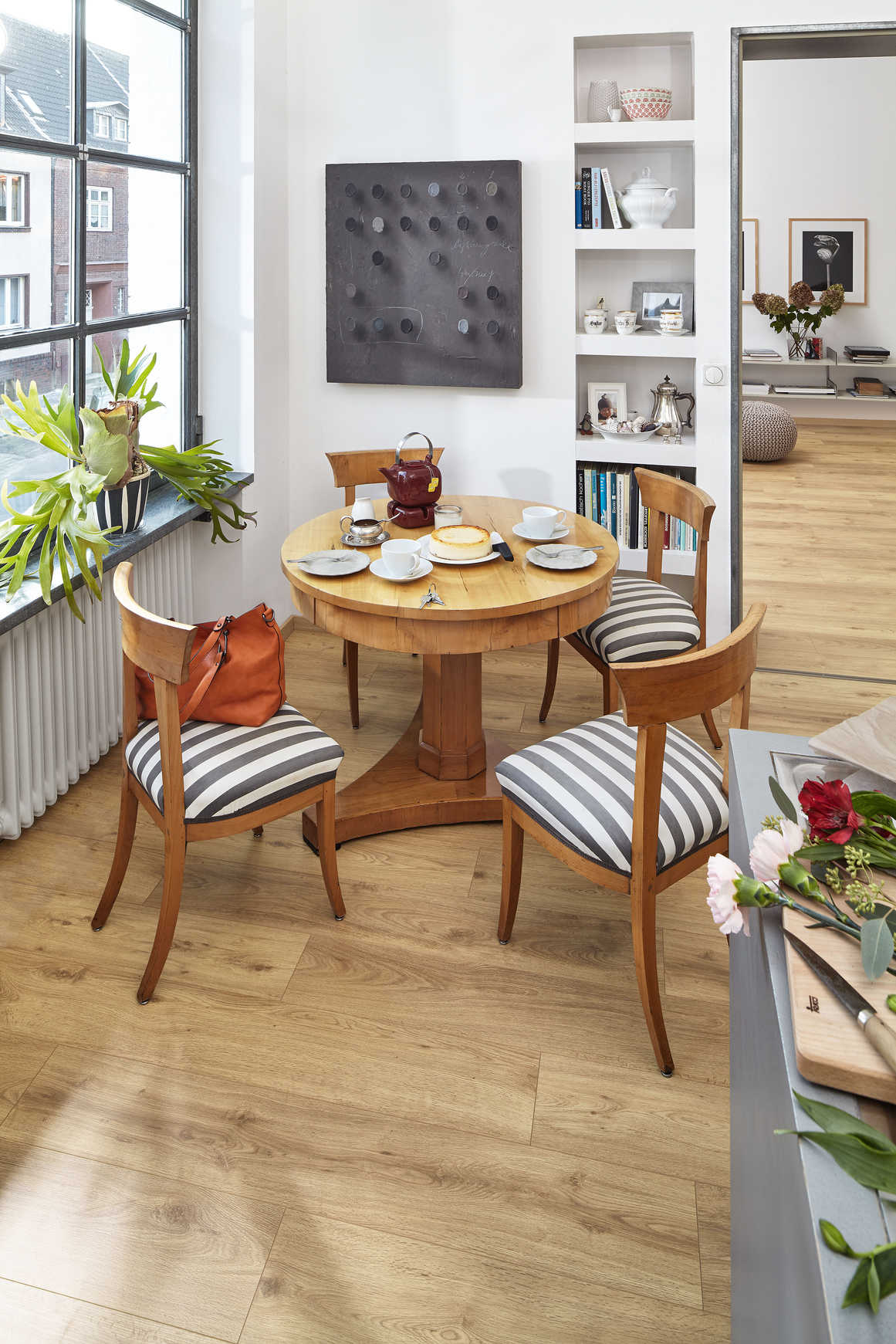 MEISTER | LD 150 | MeisterDesign. laminate | Laminate flooring | Chiemsee oak light | 06376 | Wood finish matt structure