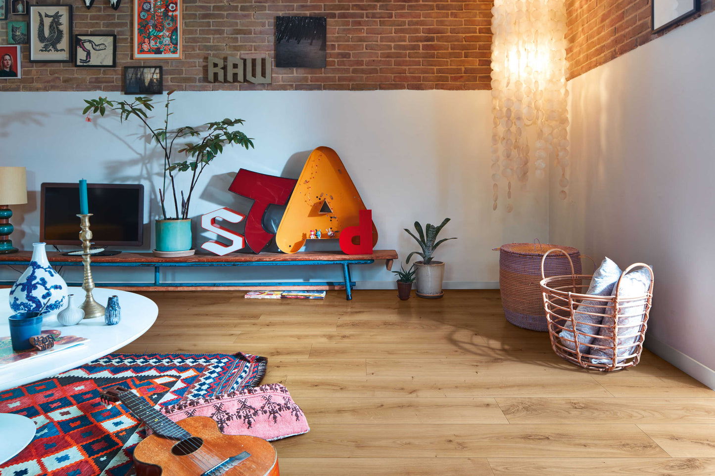 MEISTER | LD 55 | MeisterDesign. laminate | Laminate flooring | Oak East Coast | 06682 | Easy-to-clean structure