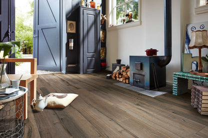 MEISTER | DD 500 S | MeisterDesign. next | Designboden | Altholzeiche lehmgrau | 06986 | Authentic Wood-Struktur