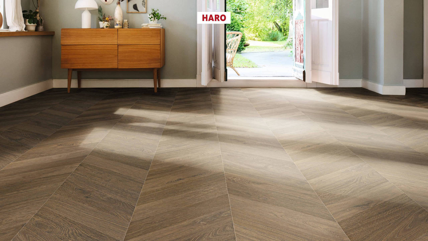HARO Laminatboden TRITTY 200 Aqua Chevron 4VM Eiche geräuchert* authentic Lock Connect plus
