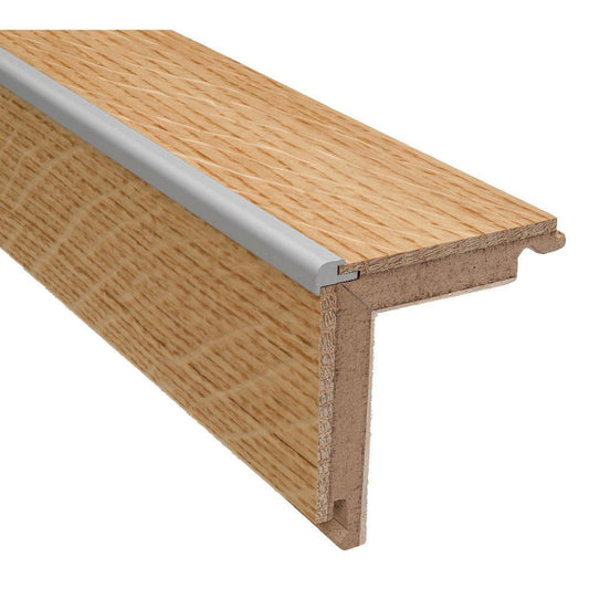 INTERIOR STAIRS TAL Sonderanfertigung mit Kantenschutzprofil