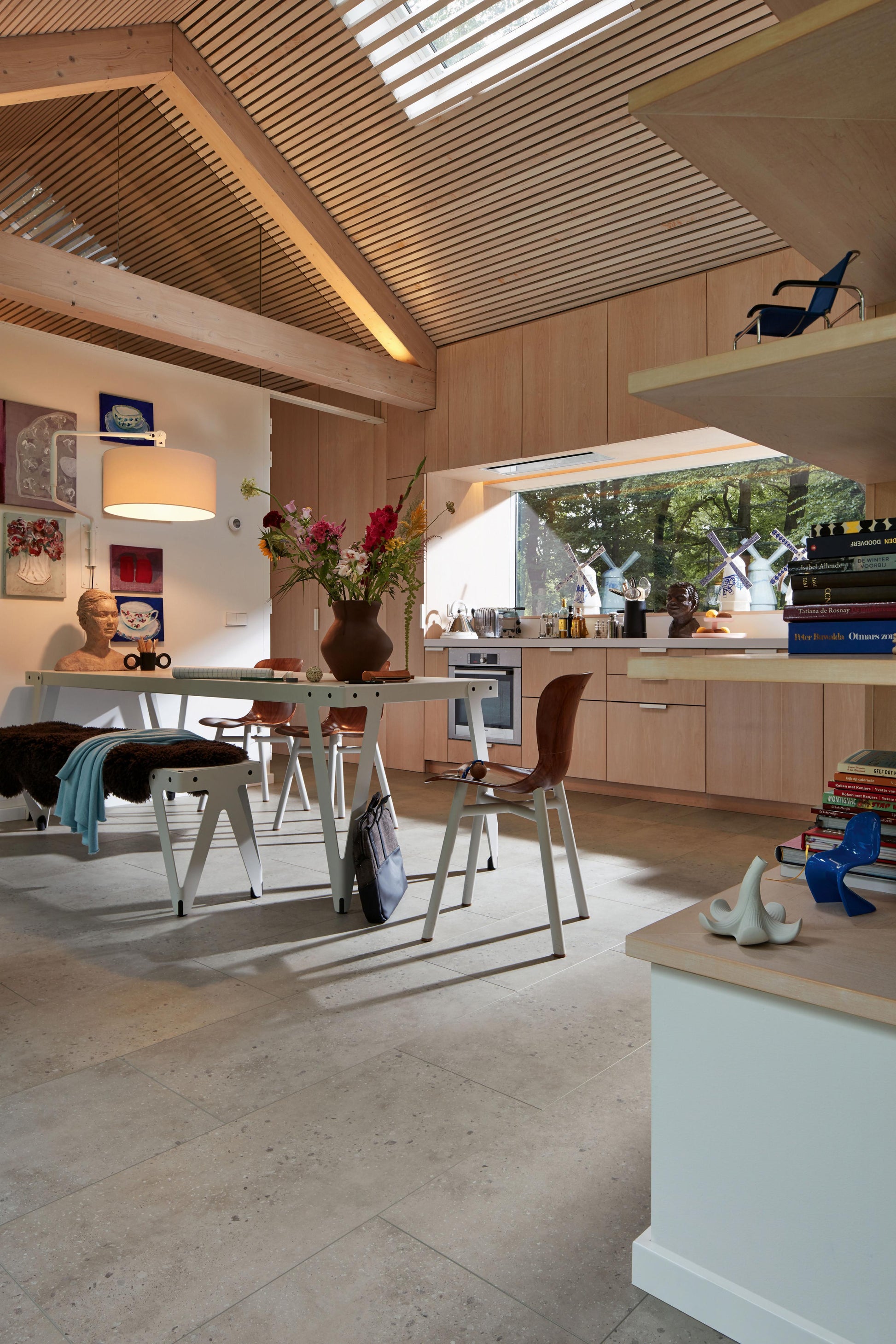 MEISTER | DB 600 S | MeisterDesign. comfort | Designboden | Terrazzo hell | 06859 | Steinporen-Struktur