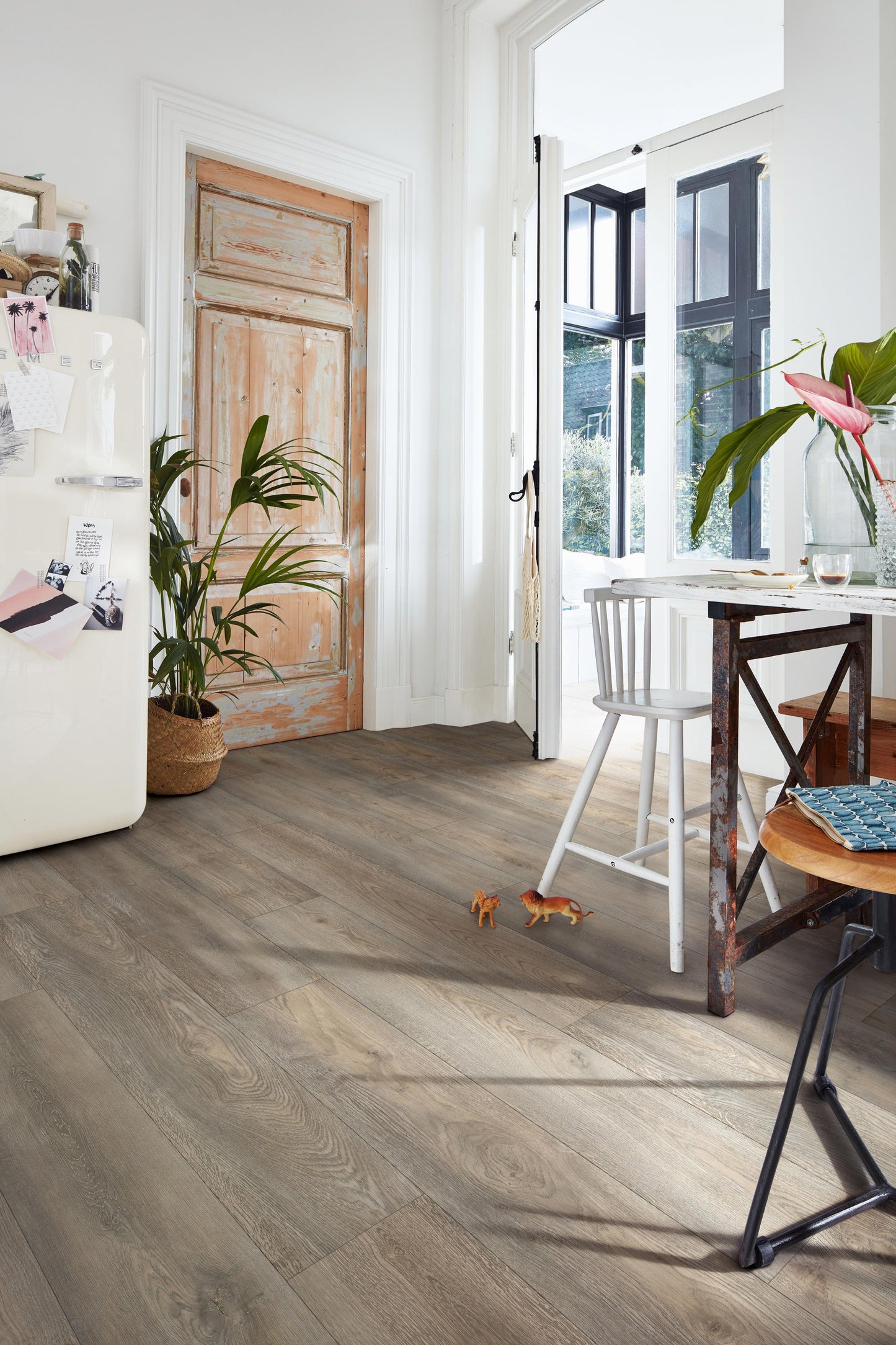 MEISTER | DD 400 | MeisterDesign. flex | Designboden | Wildeiche grau | 06977 | Authentic Wood-Struktur