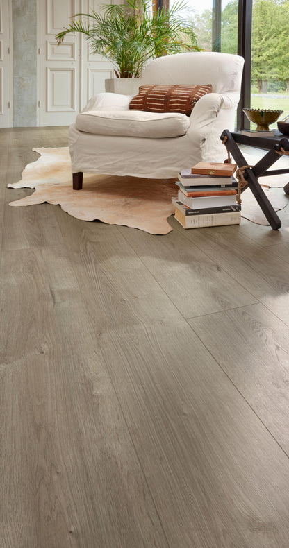 MEISTER | DL 600 S | MeisterDesign. comfort | Designboden | Eiche Merino grau | 07140 | Porensynchron-Struktur