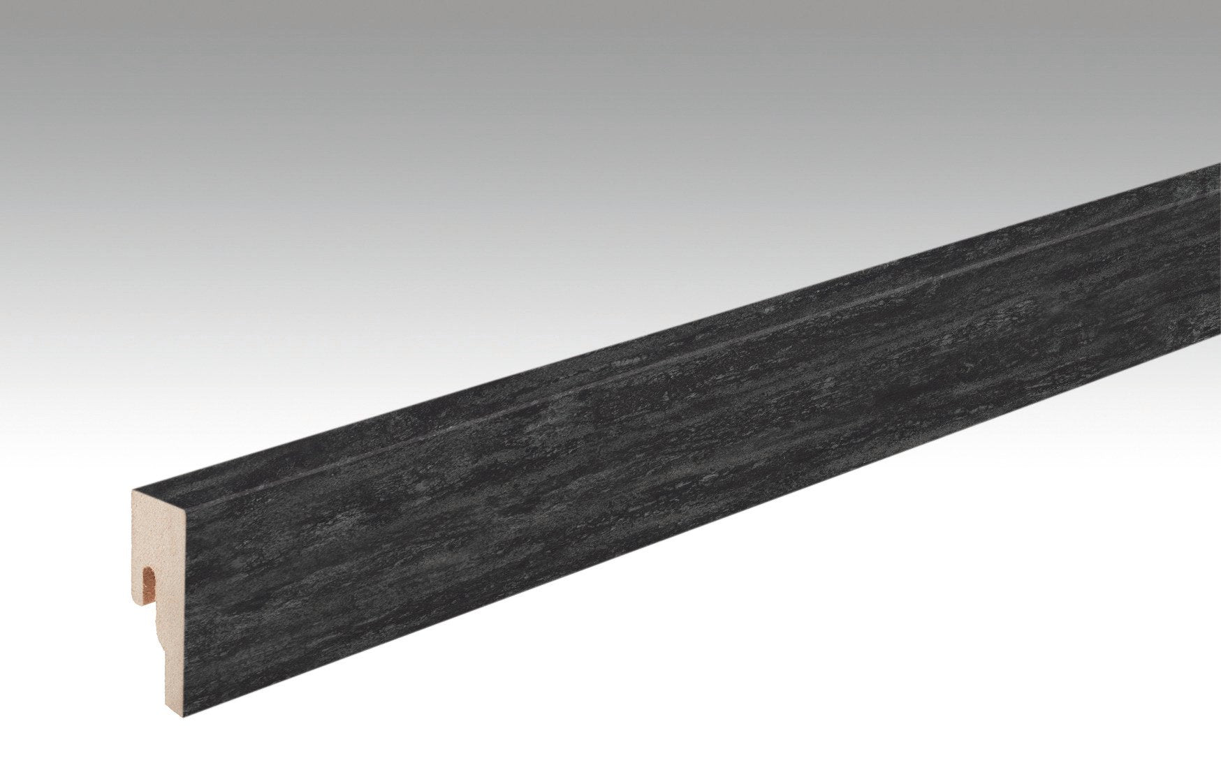 MEISTER | Fußleiste Profil 8 PK | Laminatfolien-ummantelte Profile | Black Lava | 07323