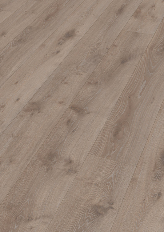 MEISTER | LL 250 | MeisterDesign. laminate | Laminatboden | Bacheiche | 07143 | Porensynchron-Struktur