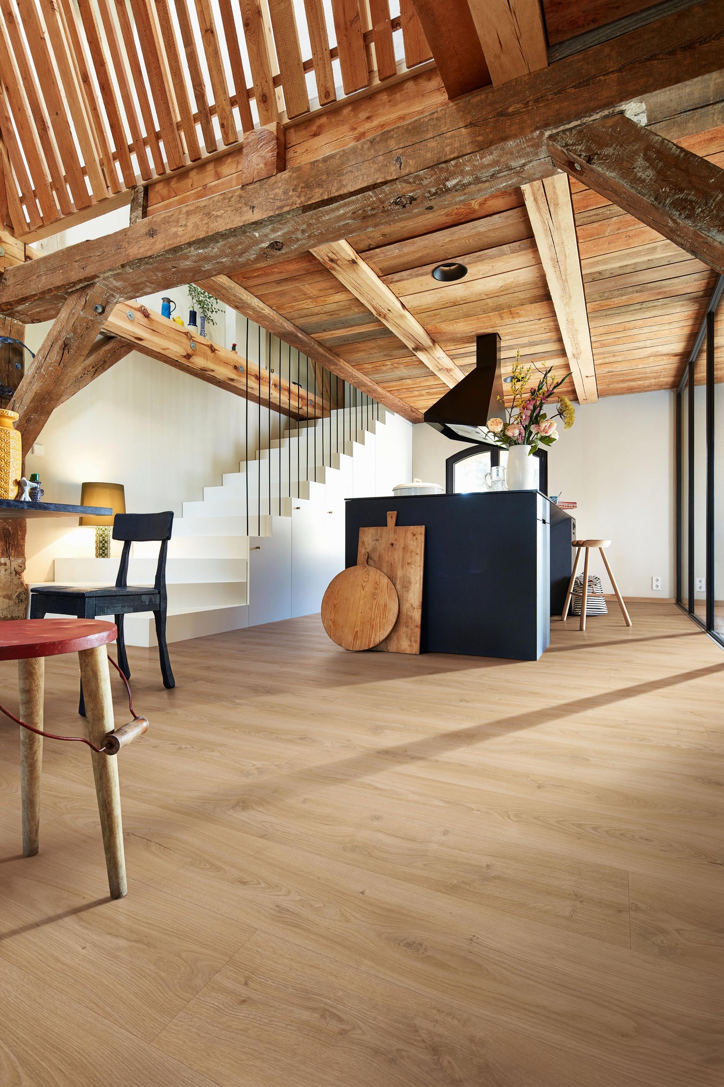 MEISTER | LL 250 | MeisterDesign. laminate | Laminatboden | Schlosseiche hell | 06841 | Porensynchron-Struktur